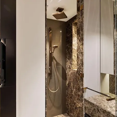 3b Modern Comfort In